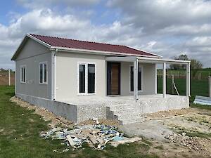 64m2 (2+1)